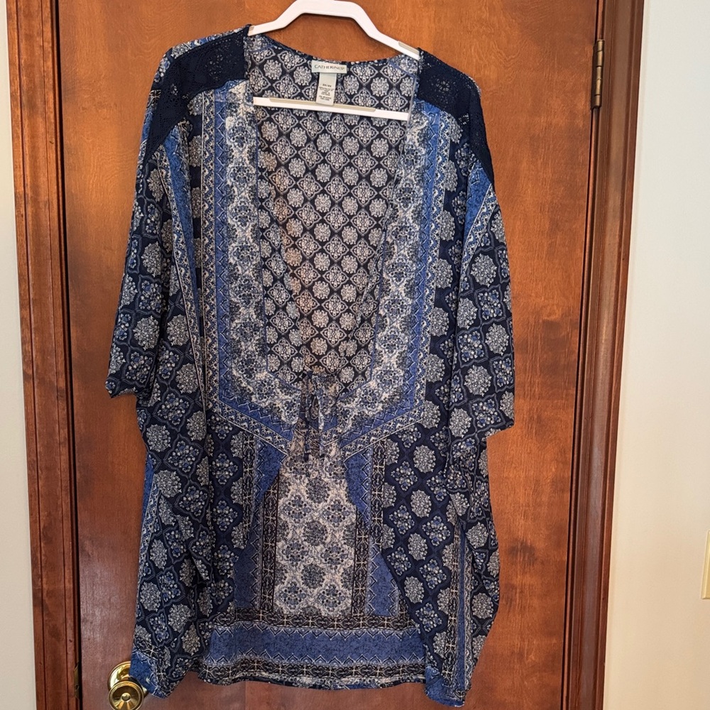 Elegant Blue Patterned Women's Top